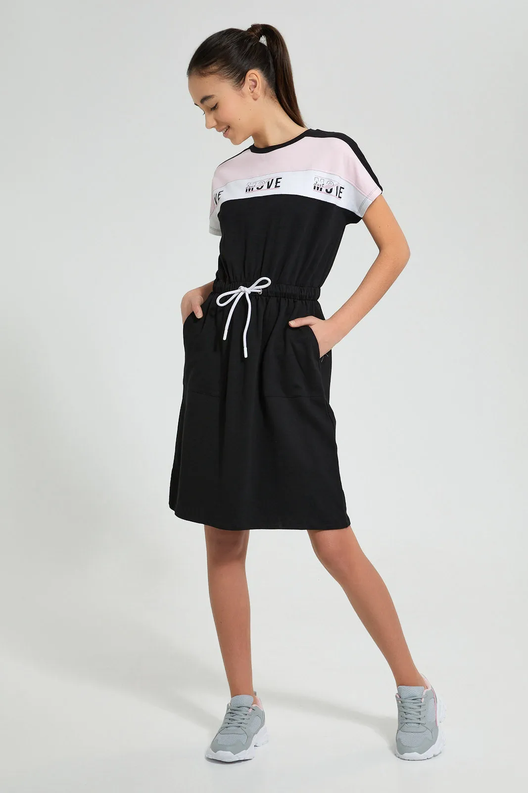 Black And Pink Sporty Knitted Dress